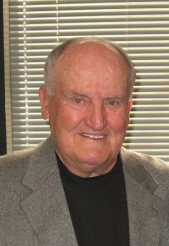 LaVell Edwards height profile photo