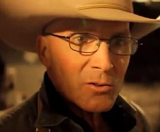 LaVoy Finicum height profile photo
