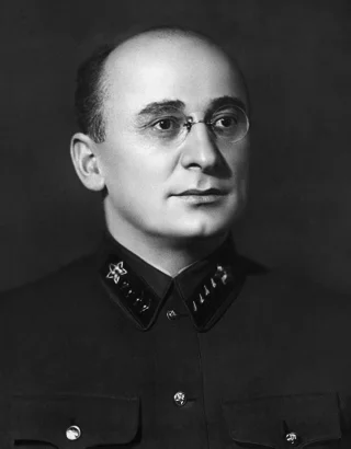Lavrentiy Beria height profile photo