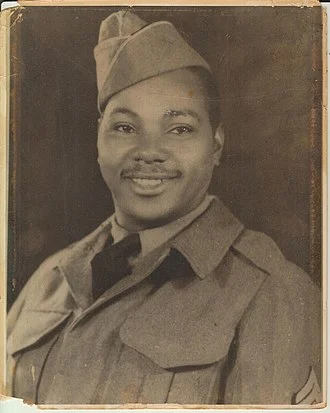 Lawrence Brooks (American veteran) height profile photo
