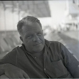 Lawrence Durrell height profile photo