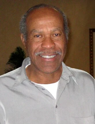 Lee Evans (sprinter) height profile photo