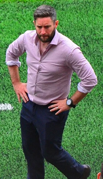 Lee Johnson (footballer) height profile photo