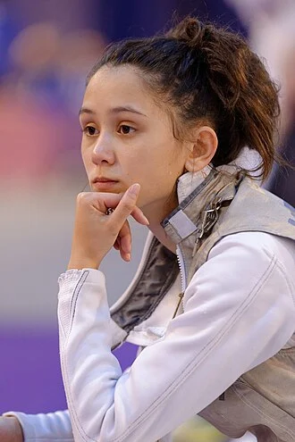 Lee Kiefer height profile photo