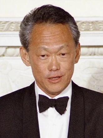 Lee Kuan Yew height profile photo