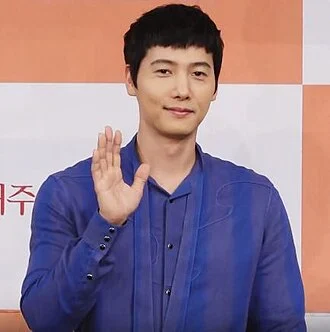 Lee Sang-woo height profile photo
