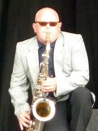 Lee Thompson (saxophonist) height profile photo