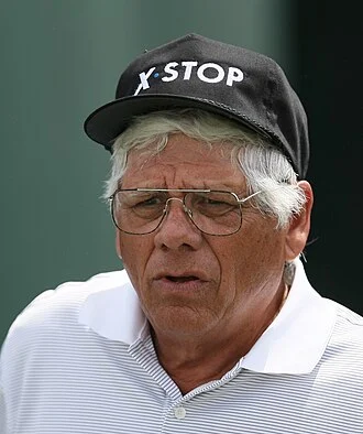 Lee Trevino height profile photo
