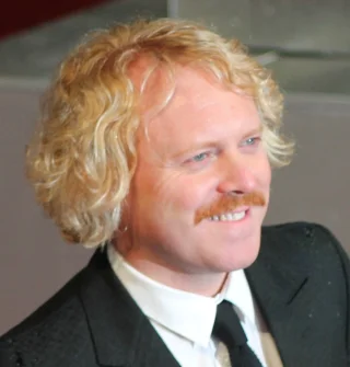 Leigh Francis height profile photo