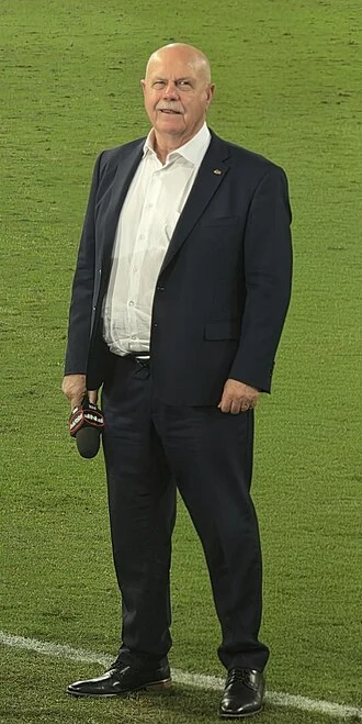 Leigh Matthews height profile photo