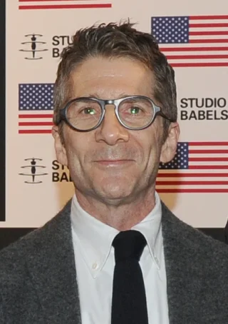 Leland Orser height profile photo