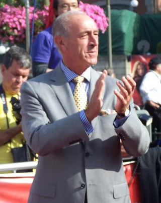 Len Goodman height profile photo