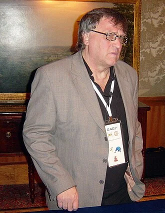 Lennart Green height profile photo