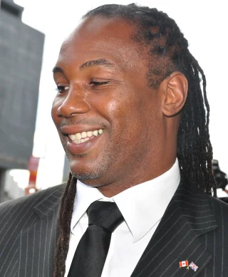 Lennox Lewis height profile photo