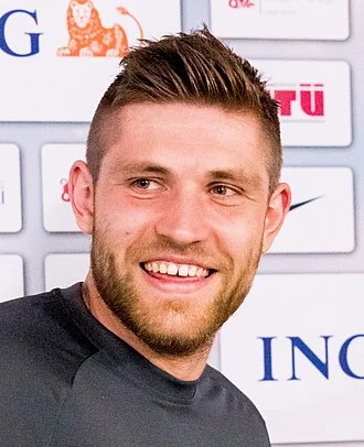 Leon Draisaitl height profile photo