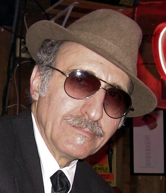 Leon Redbone height profile photo