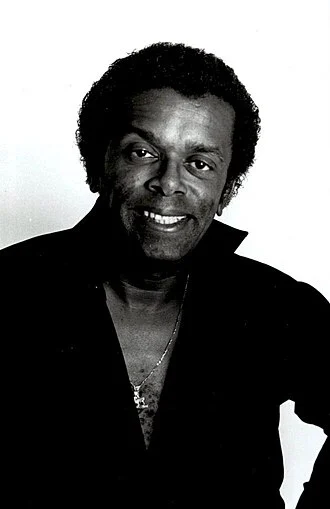 Leon Ware height profile photo