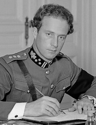 Leopold III of Belgium height profile photo