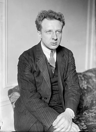 Leopold Stokowski height profile photo