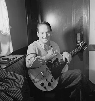 Les Paul height profile photo