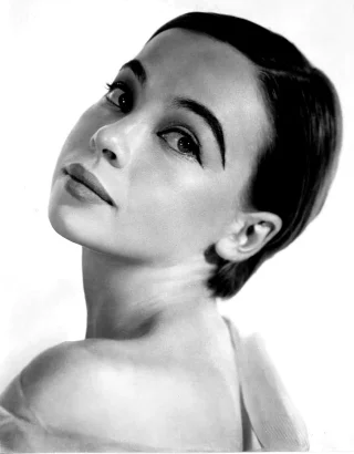 Leslie Caron height profile photo
