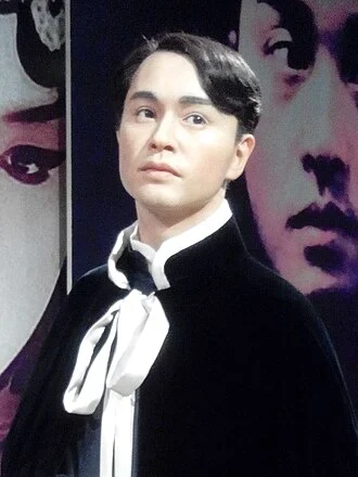 Leslie Cheung height profile photo