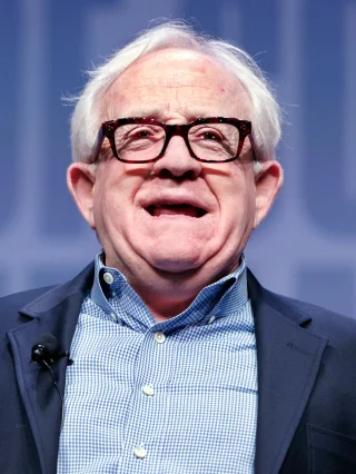 Leslie Jordan height profile photo