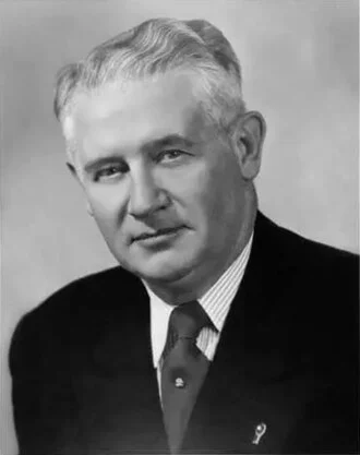 Lester C. Hunt height profile photo