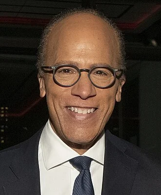 Lester Holt height profile photo