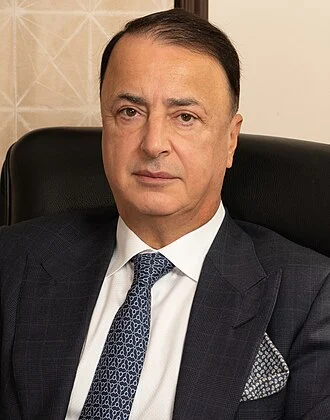 Lev Avnerovich Leviev height profile photo