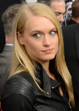 Leven Rambin height profile photo