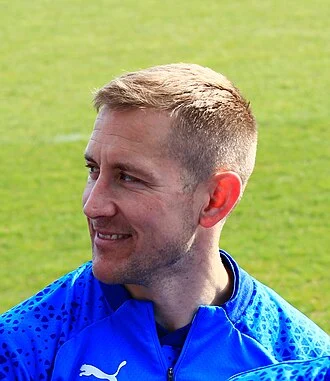 Lewis Holtby height profile photo