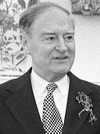 Liam Cosgrave height profile photo