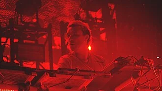 Liam Howlett height profile photo