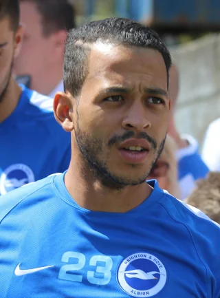 Liam Rosenior height profile photo