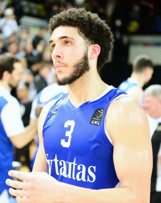 LiAngelo Ball height profile photo