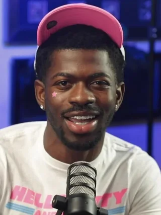 Lil Nas X height profile photo