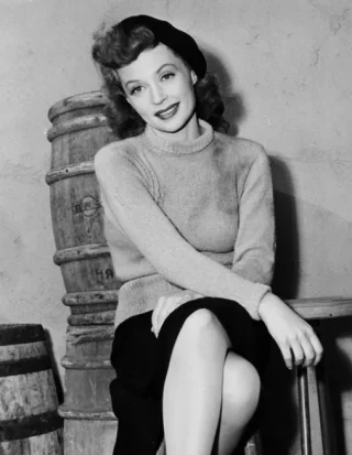 Lilli Palmer height profile photo