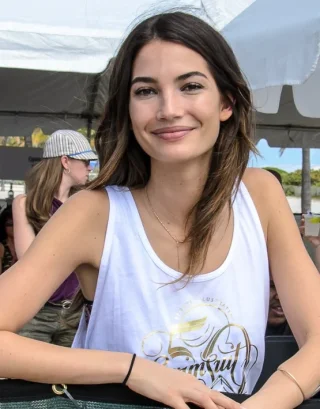 Lily Aldridge height profile photo