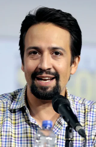 Lin-Manuel Miranda height profile photo