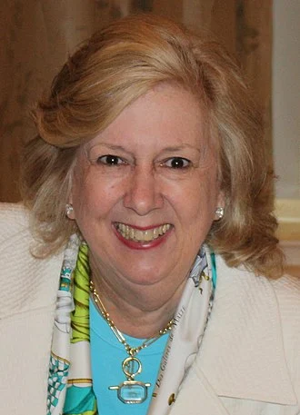 Linda Fairstein height profile photo