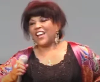 Linda Lewis height profile photo