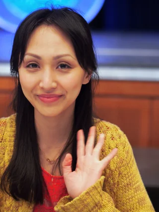Linda Park height profile photo
