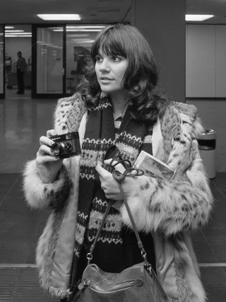 Linda Ronstadt height profile photo