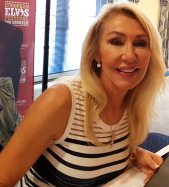 Linda Thompson height profile photo