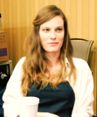 Lindsay Burdge height profile photo