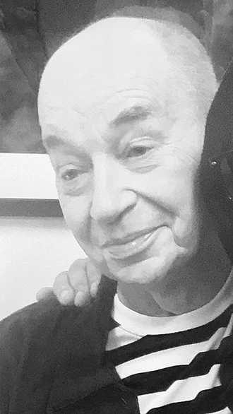 Lindsay Kemp height profile photo