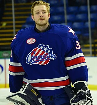 Linus Ullmark height profile photo