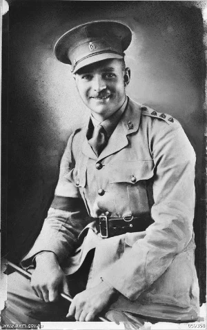 Lionel Matthews height profile photo