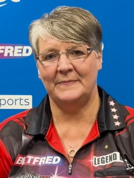 Lisa Ashton height profile photo